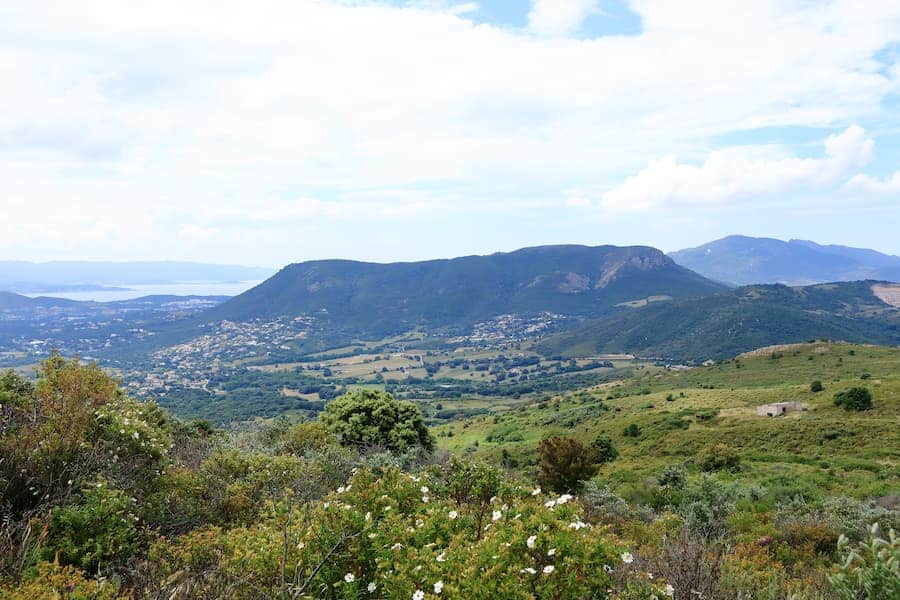Uitzicht vanaf de Monte Gozzi, Corsicaanse bergen – Camping L’Esplanade