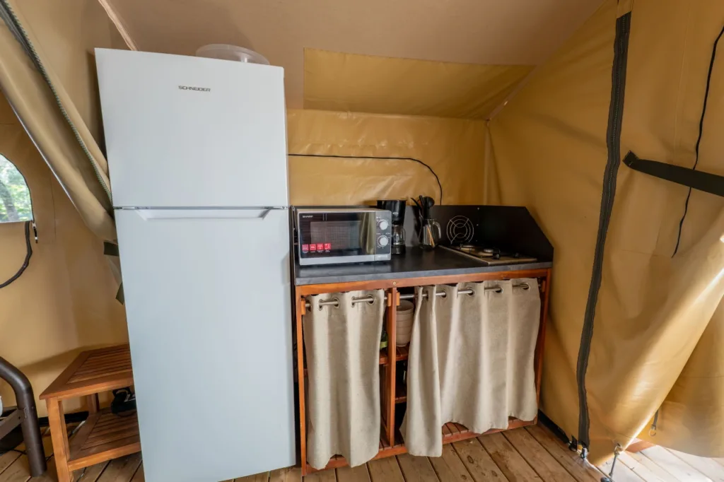 Camping L'esplanade : Pca16569